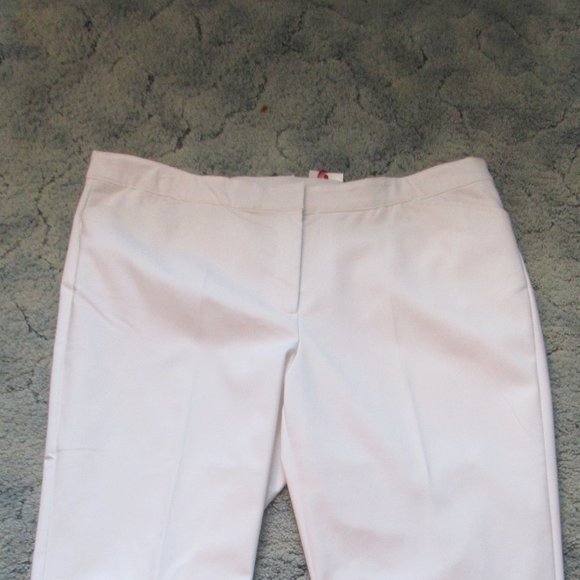 NWT Ruby rd comfort waist band scallop hem Capri - Picture 5 of 14